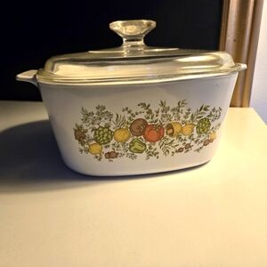Vintage Corningware Spice Of Life 3 Litre White Casserole Dish